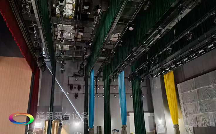 加厚金絲絨、天鵝絨定制舞臺阻燃 經久耐用 多色可選 款式齊全 精工細作